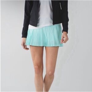 Lululemon Tranquil Blue / Ace Spot Pleat to Street Pleated Mini Skirt